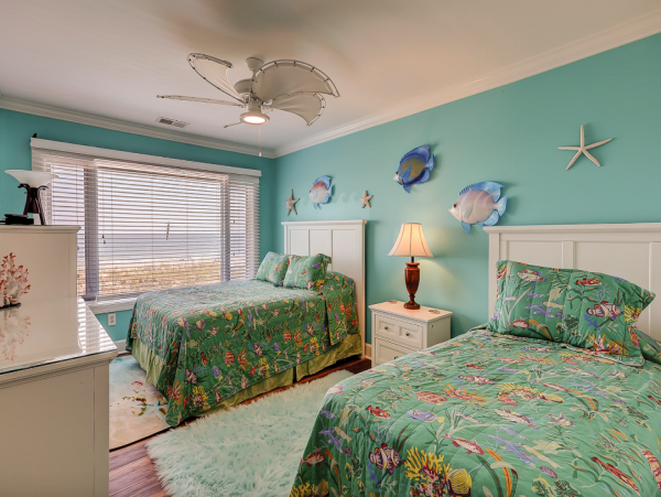 Luxury Oceanfront Vacation Rental with 6 Bedrooms in Hilton Head