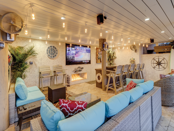 Luxury Oceanfront Vacation Rental with 6 Bedrooms in Hilton Head