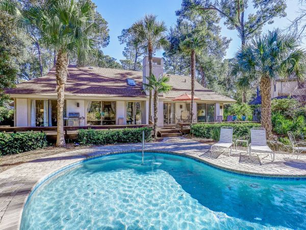 Steps From the Beach On Palmetto Dunes