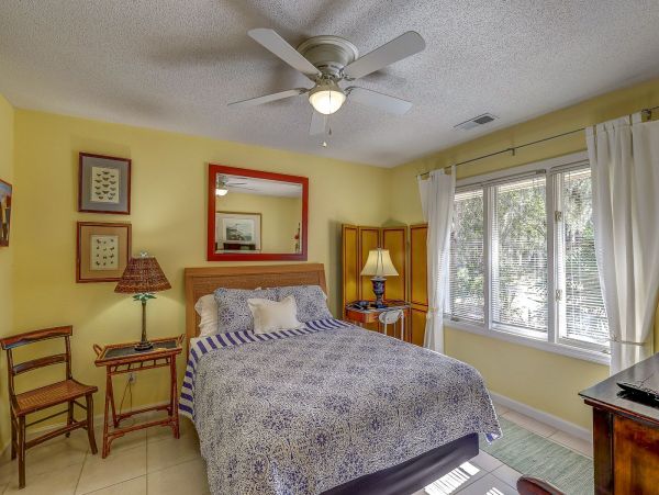 Steps From the Beach On Palmetto Dunes