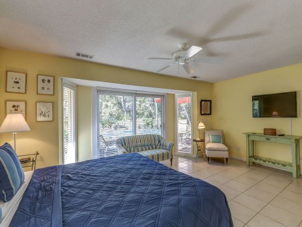 Steps From the Beach On Palmetto Dunes