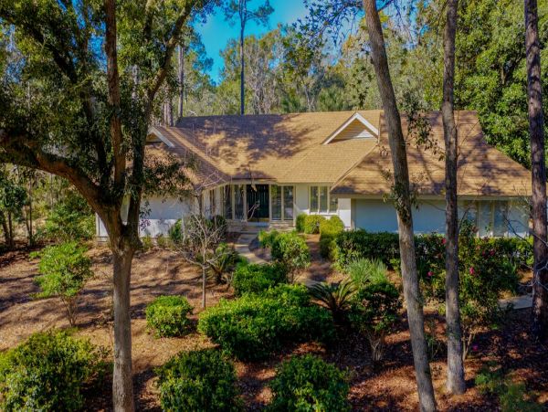 Steps From the Beach On Palmetto Dunes