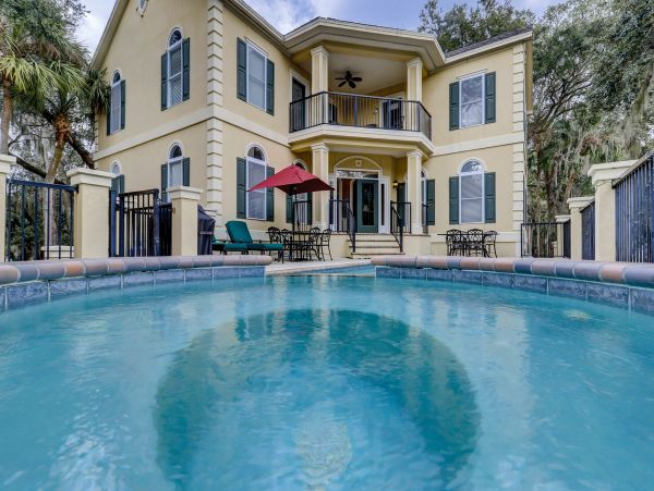 Hilton Head Seven Bedroom Home with Private Pool & Spa