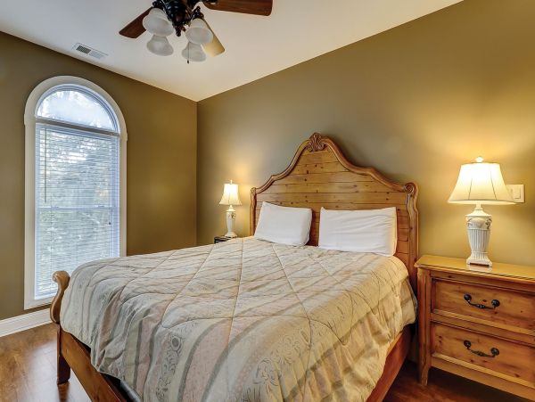Hilton Head Seven Bedroom Home with Private Pool & Spa