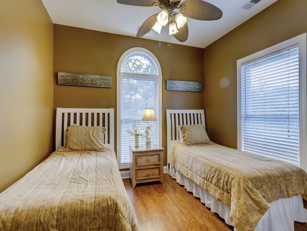 Hilton Head Seven Bedroom Home with Private Pool & Spa