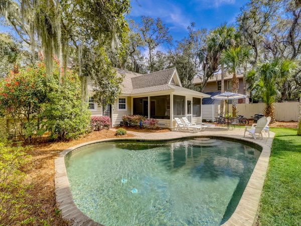 Hilton Head Home 993690