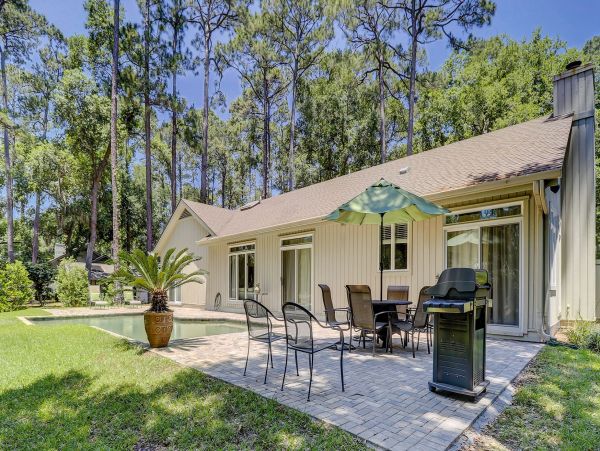 Shipyard Lovely Three Bedroom Vacation Home Sleeps 6 Guests