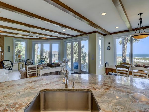 Hilton Head Vacation Rental Sleeps Ten Guests