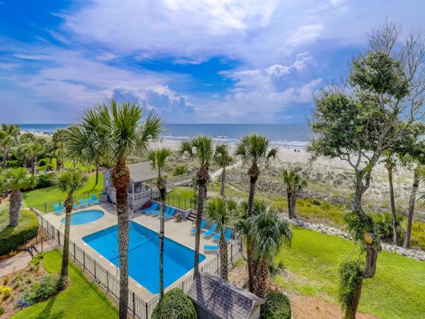 Hilton Head Vacation Rental Sleeps Ten Guests