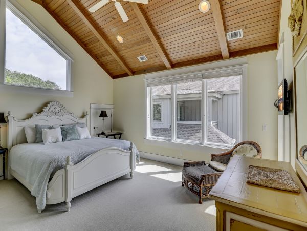 Hilton Head Vacation Rental Sleeps Ten Guests