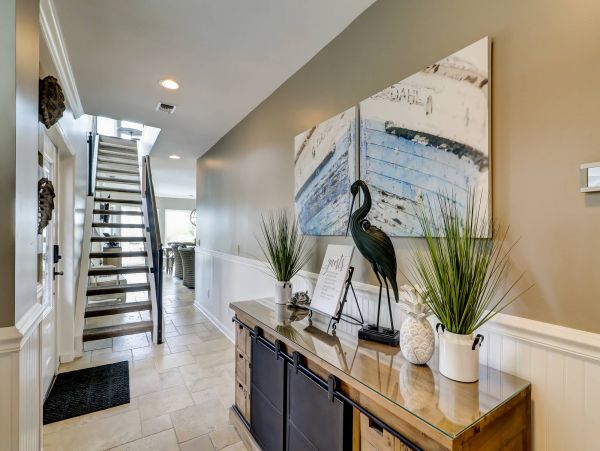 3-Story Beachfront Vacation Pool Home In Hilton Head