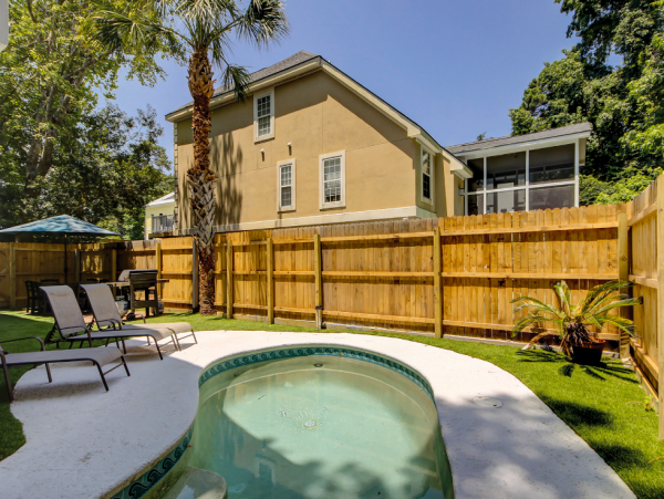 Charming Vacation Rental on Hilton Head 4 Bedrooms Sleeps 10