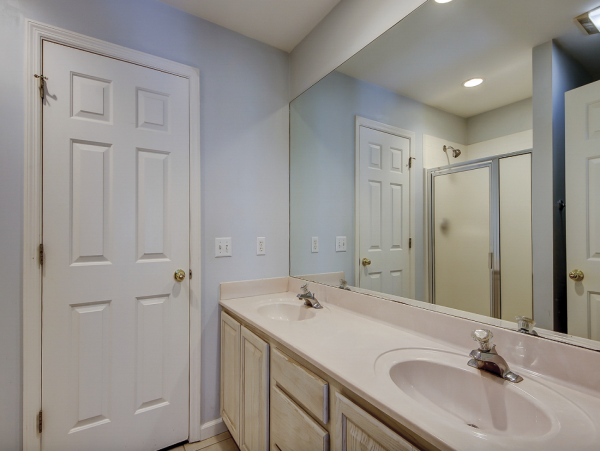 Charming Vacation Rental on Hilton Head 4 Bedrooms Sleeps 10
