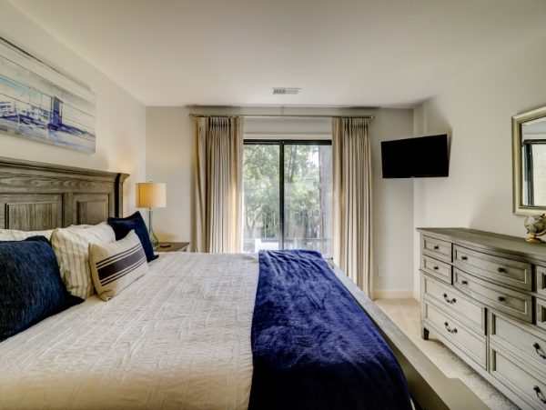 Hilton Head Getaway: 4-Bed Villa, Pool & Beach Access
