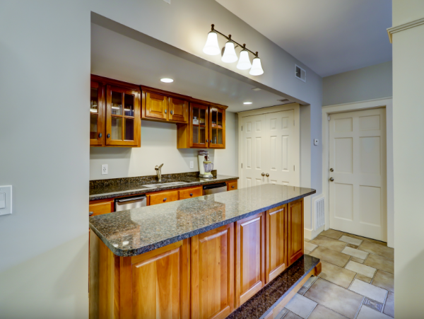 Hilton Head Getaway: 4-Bed Villa, Pool & Beach Access