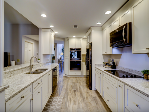 Hilton Head Getaway: 4-Bed Villa, Pool & Beach Access