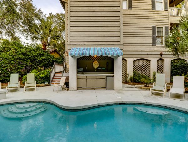 Walk to Beach Hilton Head Vacation Home 6 Bedrooms with Pool