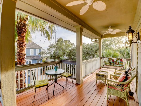 Walk to Beach Hilton Head Vacation Home 6 Bedrooms with Pool
