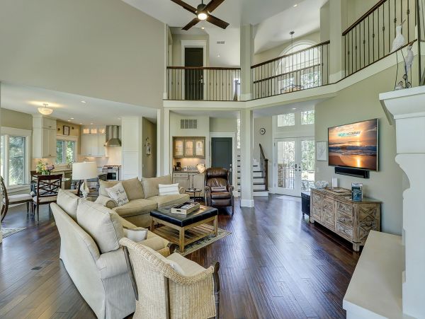 PALMETTO DUNES 4 BEDROOM POOL HOME ON GOLF COURSE