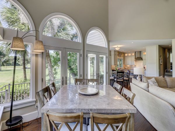 PALMETTO DUNES 4 BEDROOM POOL HOME ON GOLF COURSE