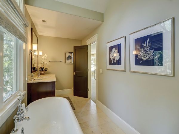 PALMETTO DUNES 4 BEDROOM POOL HOME ON GOLF COURSE
