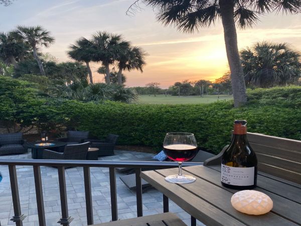 PALMETTO DUNES 4 BEDROOM POOL HOME ON GOLF COURSE