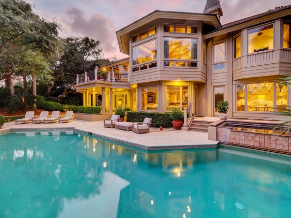 OCEANFRONT 6 BEDROOM HILTON HEAD POOL HOME