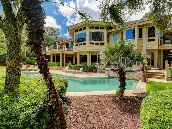 OCEANFRONT 6 BEDROOM HILTON HEAD POOL HOME