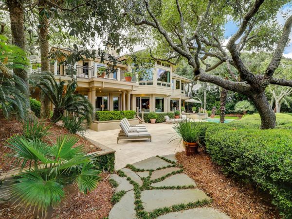 OCEANFRONT 6 BEDROOM HILTON HEAD POOL HOME