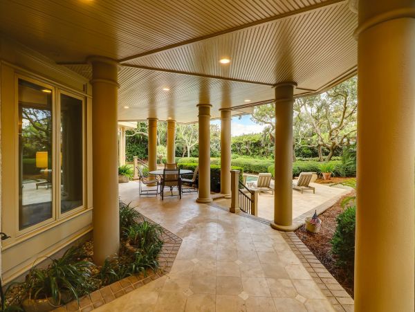 OCEANFRONT 6 BEDROOM HILTON HEAD POOL HOME