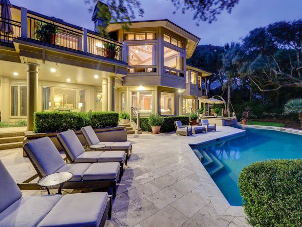 OCEANFRONT 6 BEDROOM HILTON HEAD POOL HOME