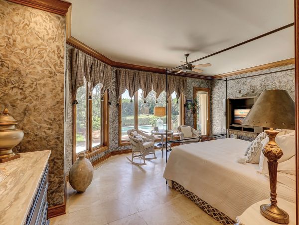 OCEANFRONT 6 BEDROOM HILTON HEAD POOL HOME