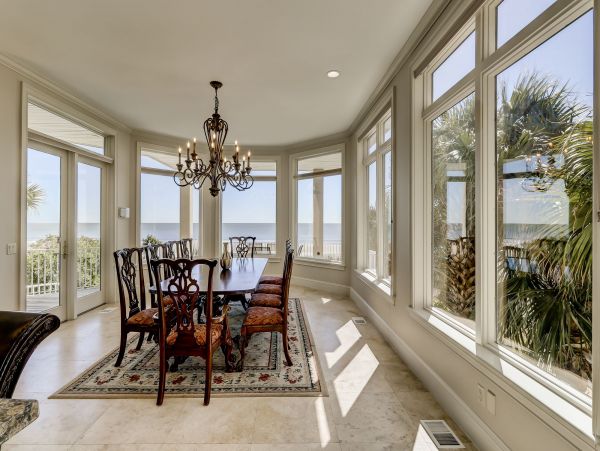 HILTON HEAD 6 BEDROOMS OCEANFRONT SLEEPS 18
