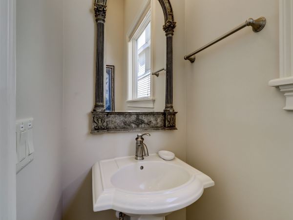 HILTON HEAD 6 BEDROOMS OCEANFRONT SLEEPS 18