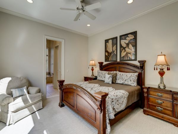 HILTON HEAD 6 BEDROOMS OCEANFRONT SLEEPS 18