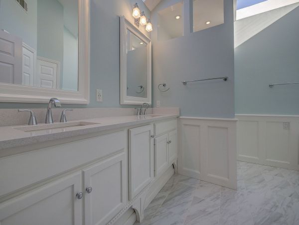 Beautiful 7 Bedroom Luxury Pool Home in Hilton Head