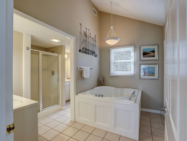 Hilton Head Oceanfront Oasis 6 Bedrooms Plus Loft