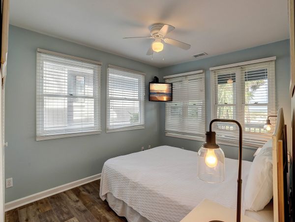 Hilton Head Oceanfront Oasis 6 Bedrooms Plus Loft