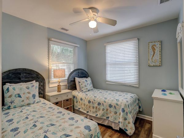 Hilton Head Oceanfront Oasis 6 Bedrooms Plus Loft