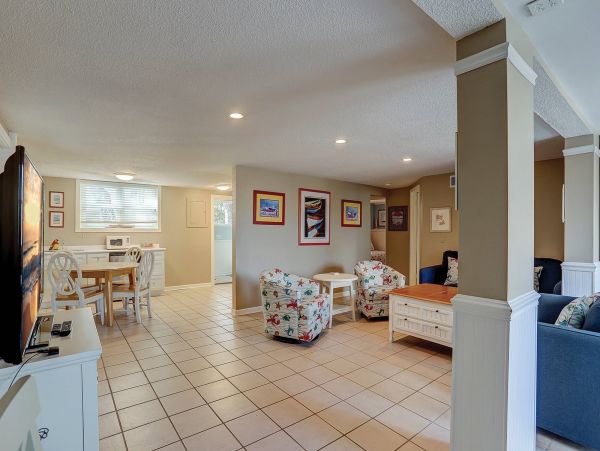 Hilton Head Oceanfront Oasis 6 Bedrooms Plus Loft