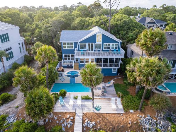 Hilton Head Oceanfront Oasis 6 Bedrooms Plus Loft