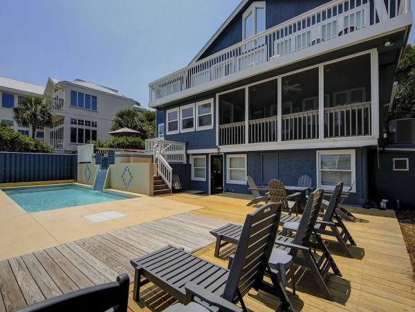 Hilton Head Oceanfront Oasis 6 Bedrooms Plus Loft
