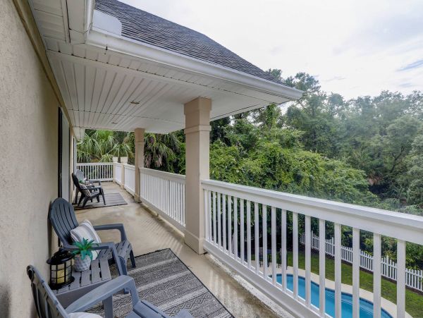One Block to Beach 6 Bedroom Pool Home