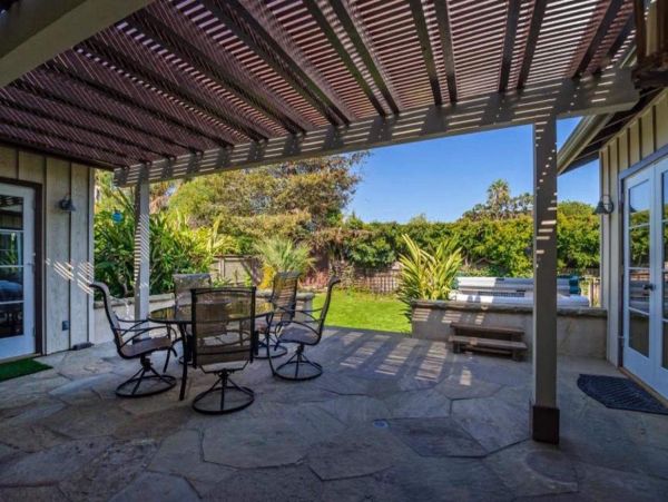 Santa Barbara Vacation Home Walk To Beach Sleeps Six Guests