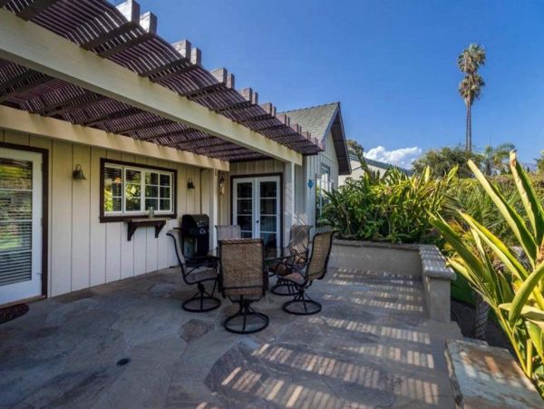 Santa Barbara Vacation Home Walk To Beach Sleeps Six Guests