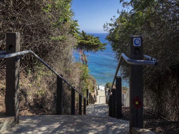 Santa Barbara Vacation Home Walk To Beach Sleeps Six Guests