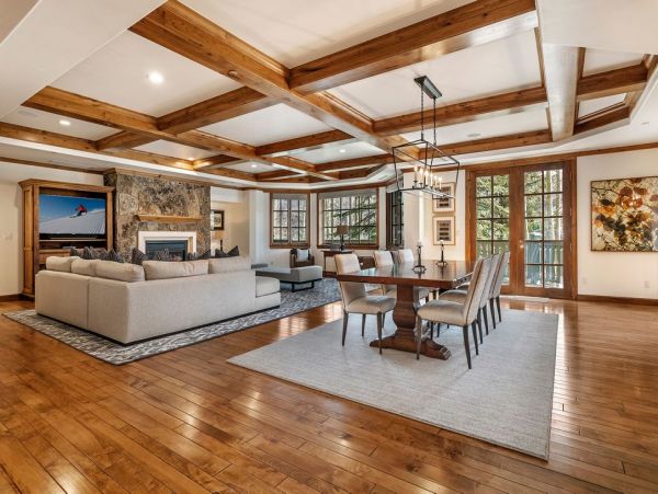 Luxury & Comfort 4 Bedroom Beaver Creek Vacation Residence
