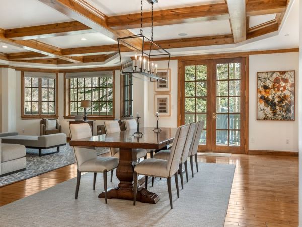 Luxury & Comfort 4 Bedroom Beaver Creek Vacation Residence