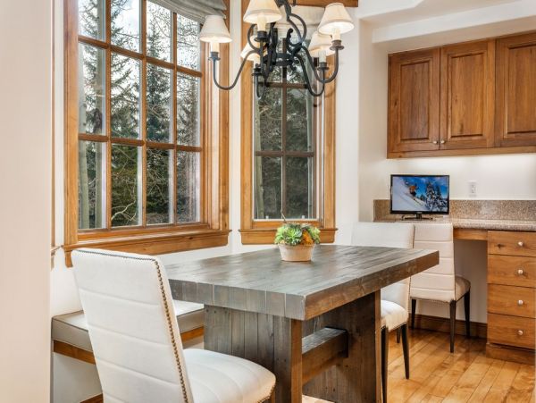 Luxury & Comfort 4 Bedroom Beaver Creek Vacation Residence