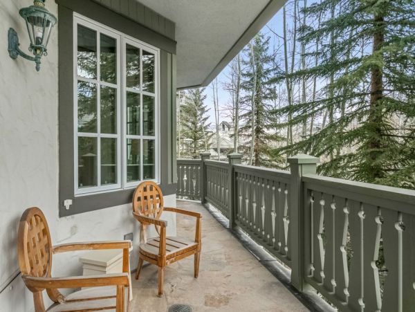 Luxury & Comfort 4 Bedroom Beaver Creek Vacation Residence